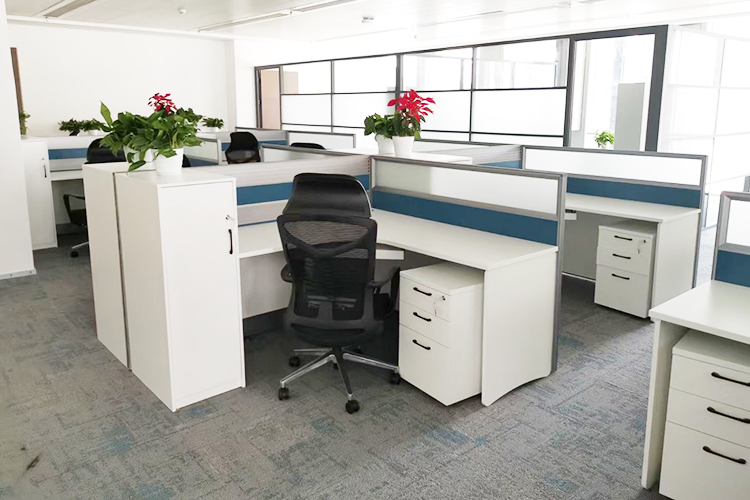 职员办公桌根据需求空间设计.jpg